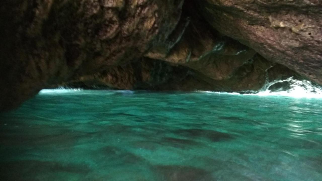 Aiolos Kalamaki  Экстерьер фото